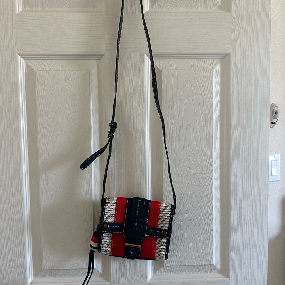 Stylish Red and Blue TORY BURCH Crossbody Bag.
